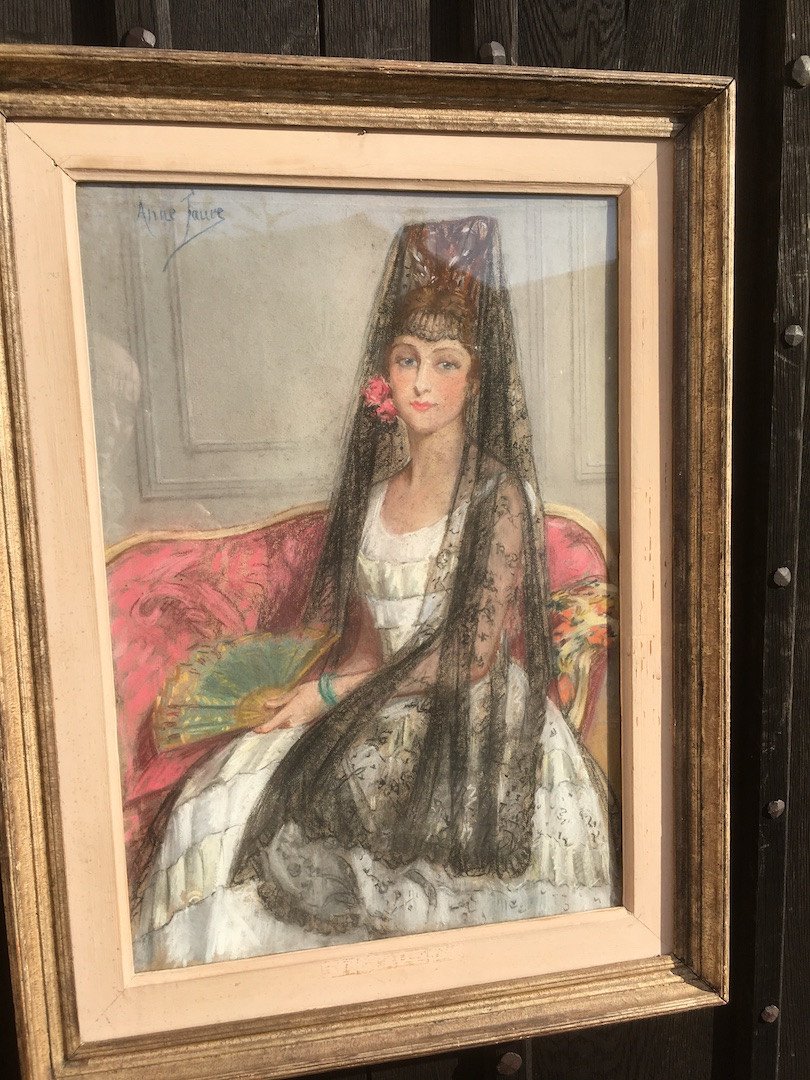 Pastel On Canvas Of A Spanish Woman In Mantilla By Anne Faure. France Mid 20th Century.-photo-2