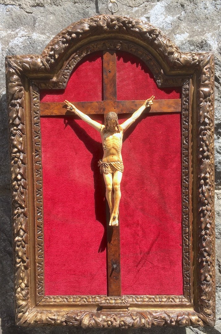 Christ In Golden Wood Frame Louis XIV. France Second Half Of The 17th.-photo-7