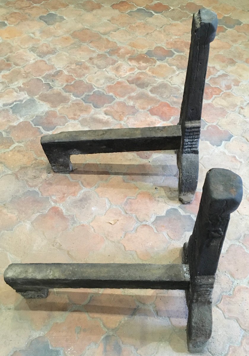 Pair Of Large Andiron Landiers In Cast Iron From The Gothic Period. France 15th Century. -photo-3