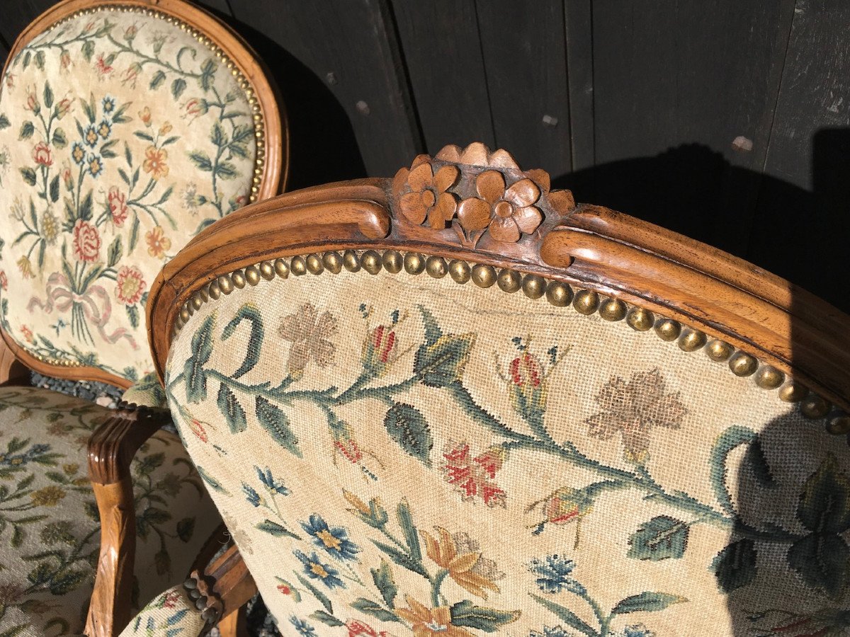 Pair Of Louis XV Flat Back Armchairs In Walnut And Beech. France Mid-18th Century.  -photo-6