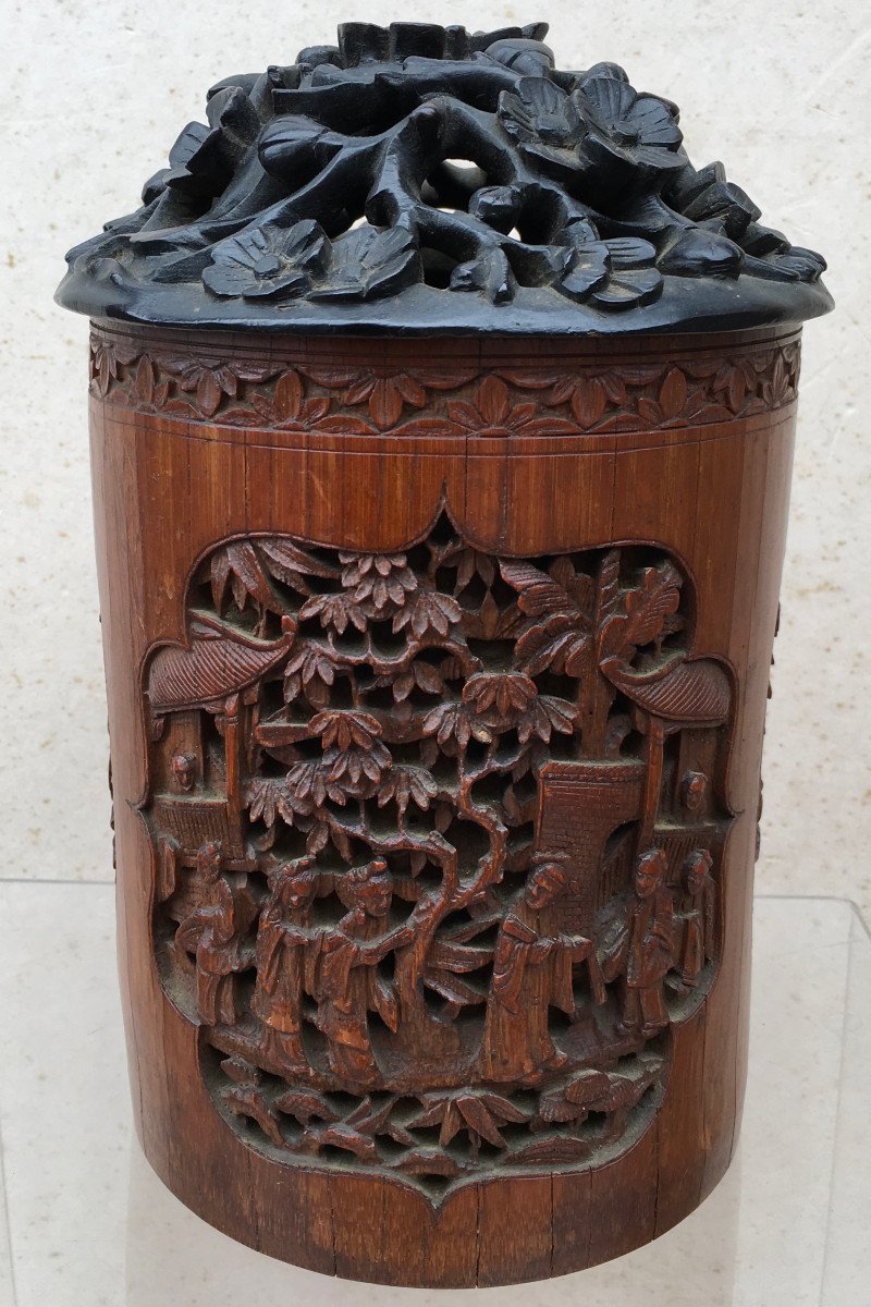 Bitong Bamboo Brush Pot Carved With Openwork Zitan Wood Lid. China Qing Dynasty