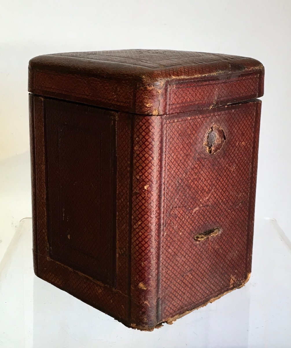 Pendule de voyage d'officier en laiton dans son coffret cuir. France XIXe siècle. -photo-4