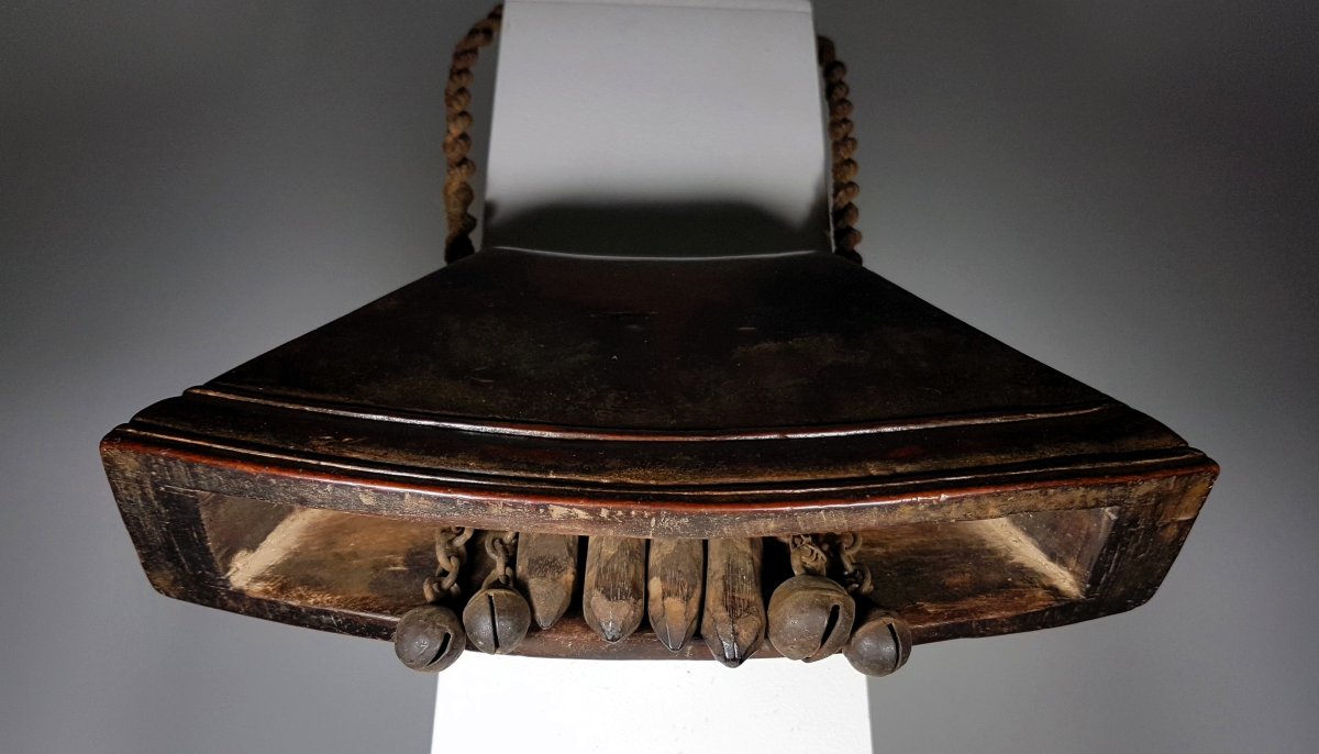 Buffalo Bell Made Of Monoxyl Wood With 8 Internal Clappers. Beautiful Patina Of Use. Khmer, Cambodia.-photo-4