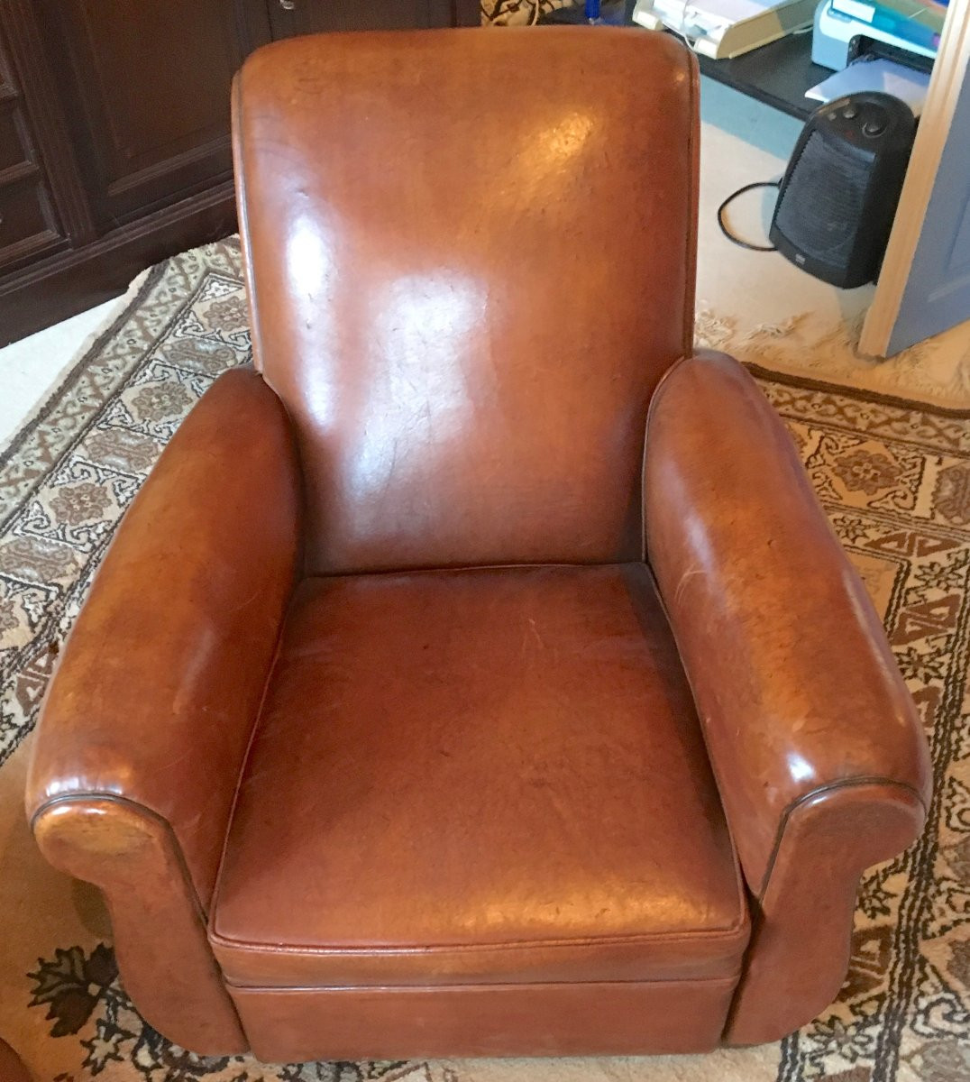Pair Of Art Deco Leather Club Chairs. France, Early 20th Century-photo-3