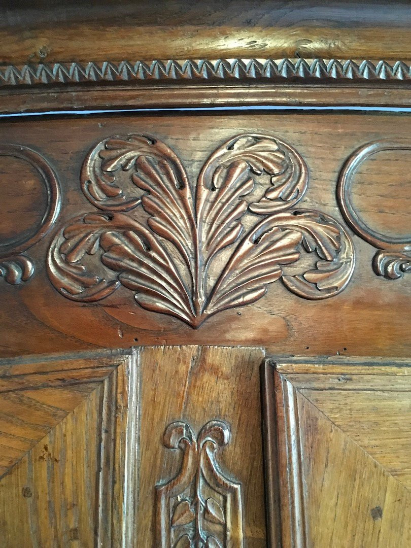 Nantes Louis XV Style Wardrobe With "gendarme's Hat" Top In Cherry Wood. France, Mid-18th Century.-photo-7