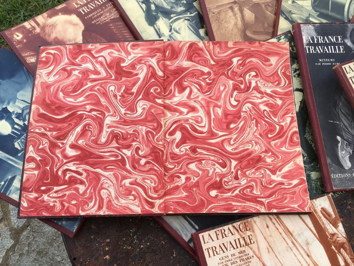 15 Volumes With Publisher's Bindings "la France Travaille" Editions Horizons De France 1932-1934.-photo-4