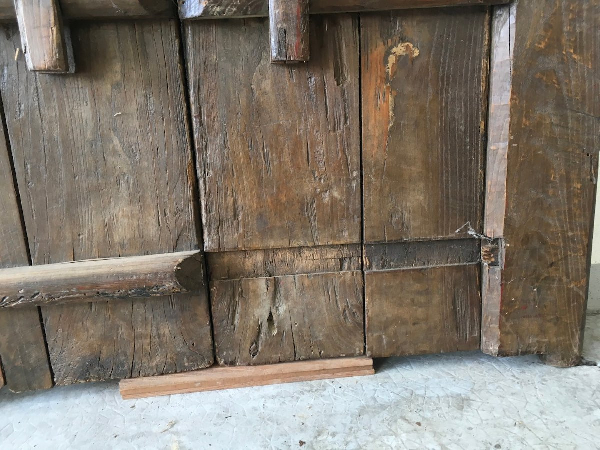 Grande paire de portes d'entrée de temple en bois dur et lourd peint. Chine XVIIIe siècle. -photo-6
