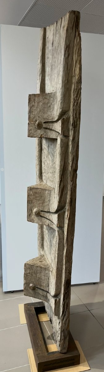 Common House Panel In Heavy Wood. Buffalo Head Decoration. Nagaland, Northeast India.  -photo-3