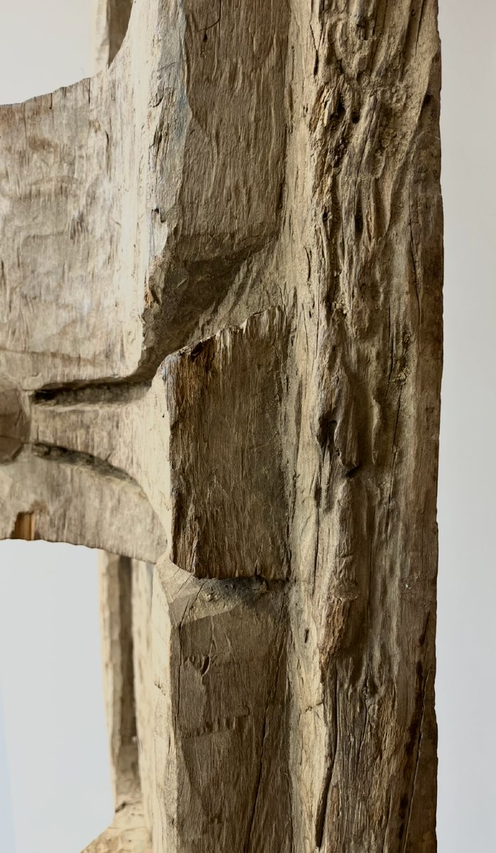 Common House Panel In Heavy Wood. Buffalo Head Decoration. Nagaland, Northeast India.  -photo-4