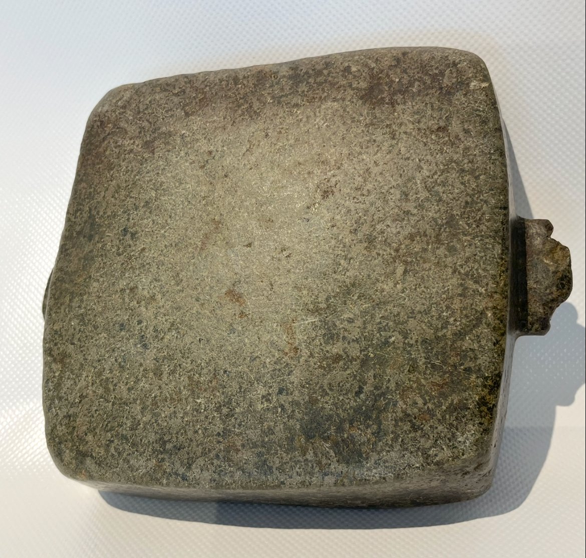 Plat à oreilles, Inca, précolombien en granit. Pérou, Amérique du Sud XIIIe - XVe siècle. -photo-3