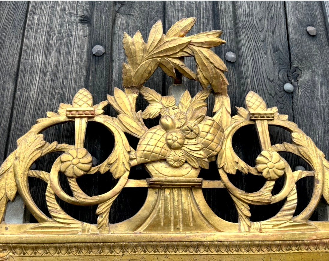 Louis XVI Giltwood Pediment Mirror With Mercury Mirror. France, Mid 18th Century.-photo-4