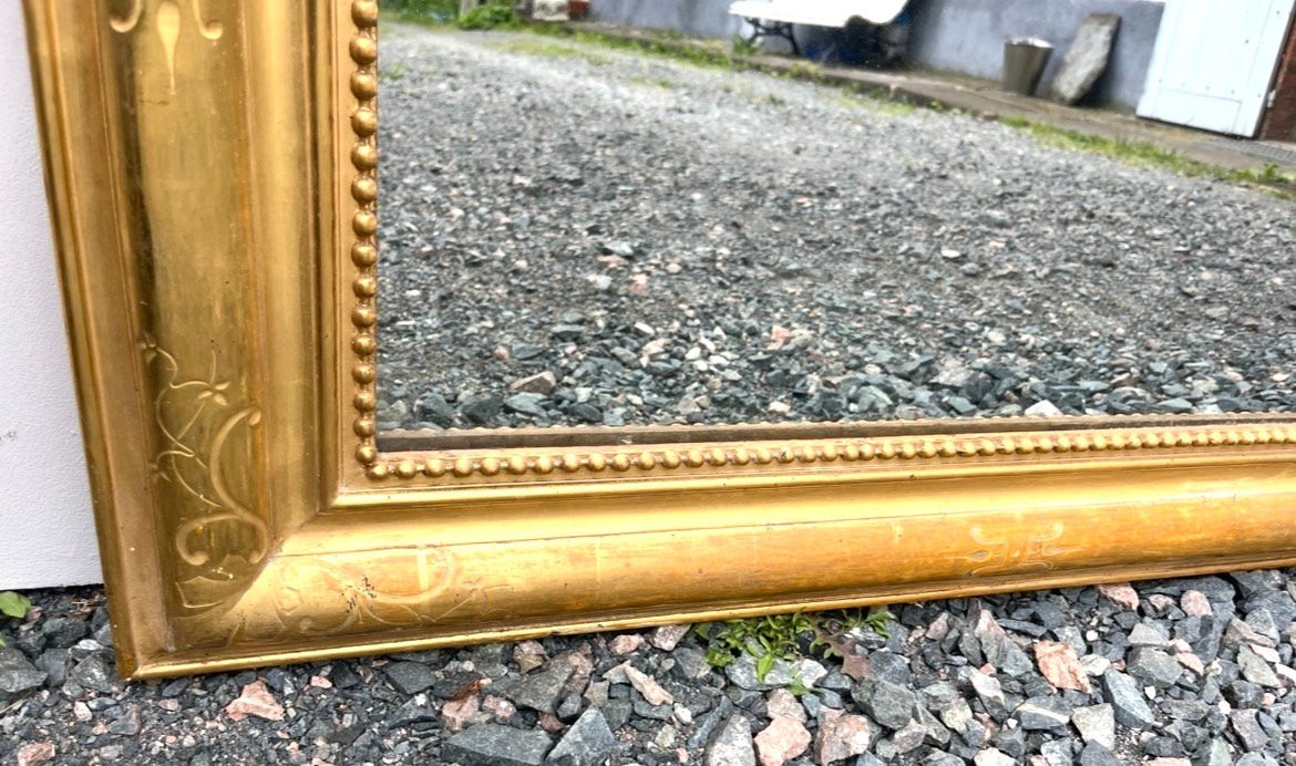 Grand miroir en stuc doré avec fronton en coquille. France milieu XIXe siècle.-photo-3