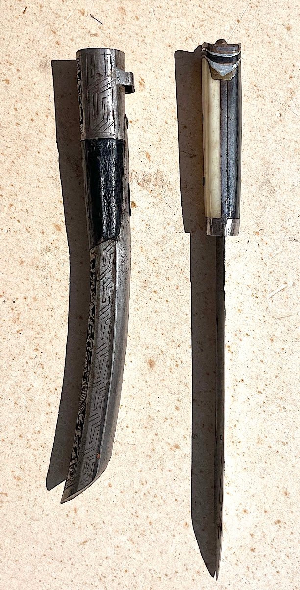 Dagger, Knife, Kampa Dagger. Iron, Bone, Wood, Horn And Leather. Tibet, Nepal, Late 19th Century.-photo-2