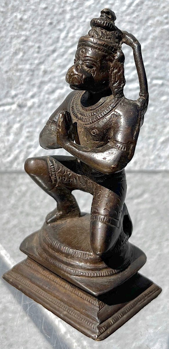 Small Hanuman Bronze Statuette With Brown Patina. Cambodia, India 18th - 19th Century.   -photo-2