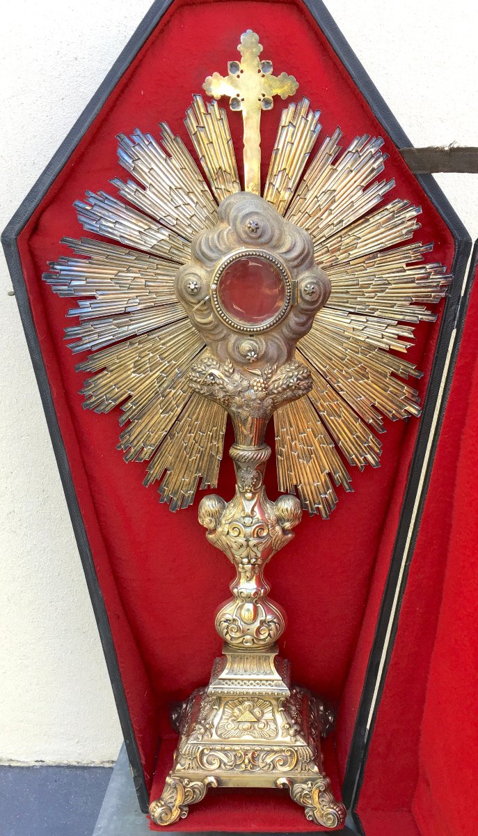 Grand ostensoir en soleil rayonnant. Argent et vermeil. France milieu XIXe siècle.-photo-5