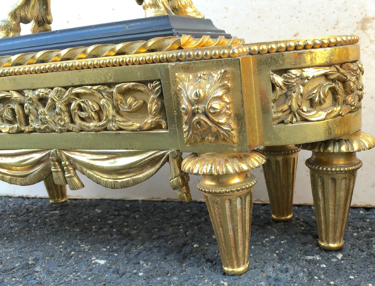 Paire de chenets marbre et bronze doré style Louis XVI époque Napoléon III. France XIXe siècle.-photo-3