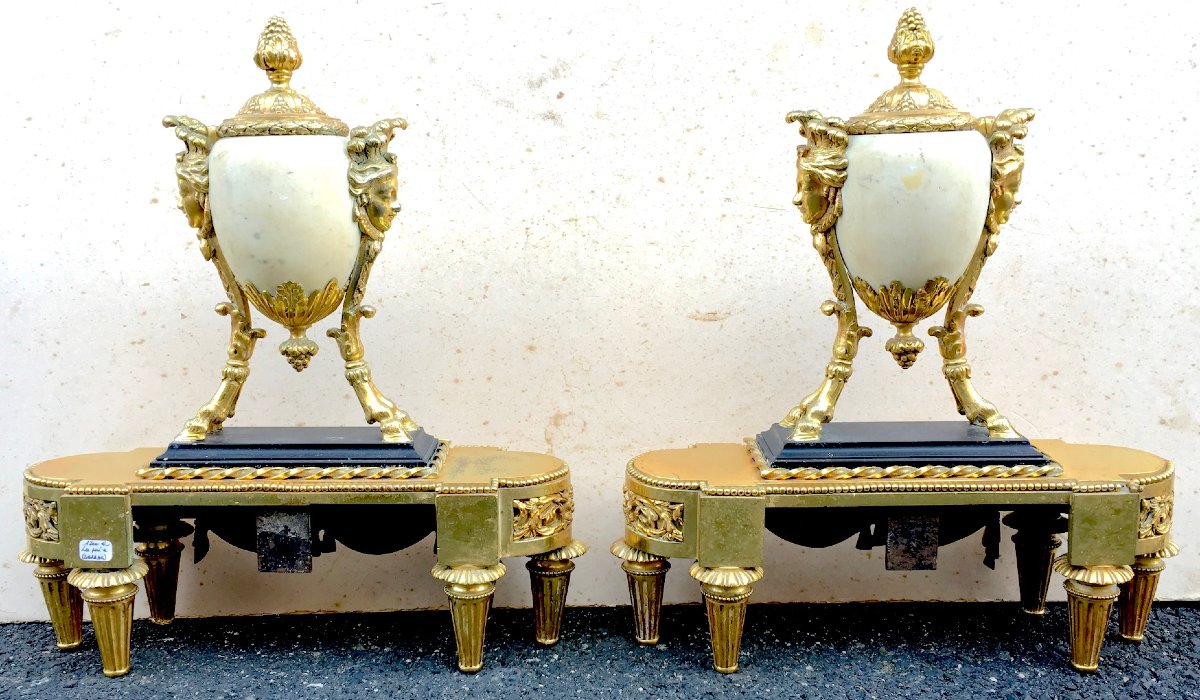 Paire de chenets marbre et bronze doré style Louis XVI époque Napoléon III. France XIXe siècle.-photo-3