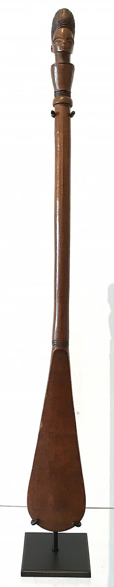 Spatule cuillère Lunda Ou Luena. Bois à Patine Claire. Rdc - Angola. Milieu XXe Siècle.  
