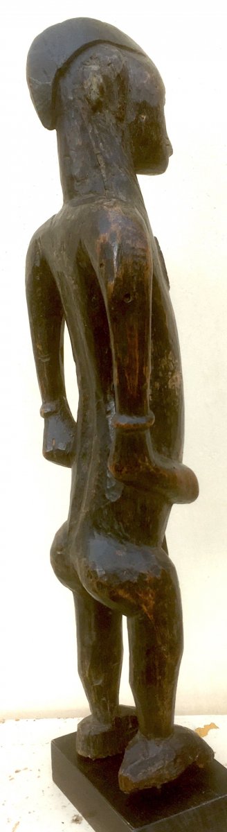 Senufo Wooden Statue With Dark Patina. Republic Of Ivory Coast, Early 20th Century.-photo-2