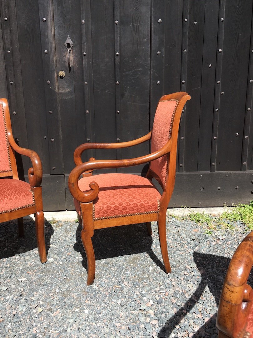 Set Of Four Armchairs In Walnut Restoration. France Early 19th Century.-photo-4