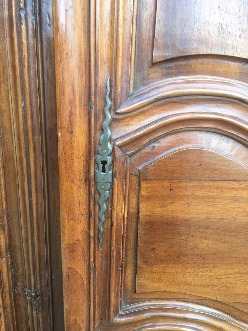 Pair Of Large King Louis XV Walnut Doors. France Mid 18th Century.-photo-2