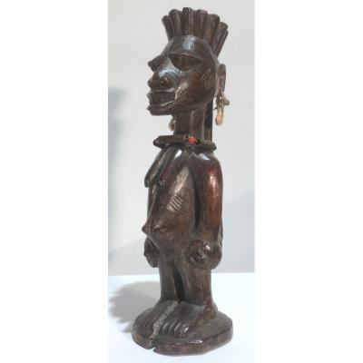 Female Yorouba Statuette Ibedji Style. Nigeria, Benin Mid 20th Century.