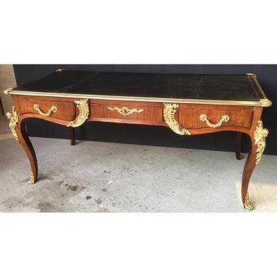 Grand Bureau Plat De Style Louis XV  Palissandre Et Bronzes. Dessus Cuir. France XIXe Siècle. 