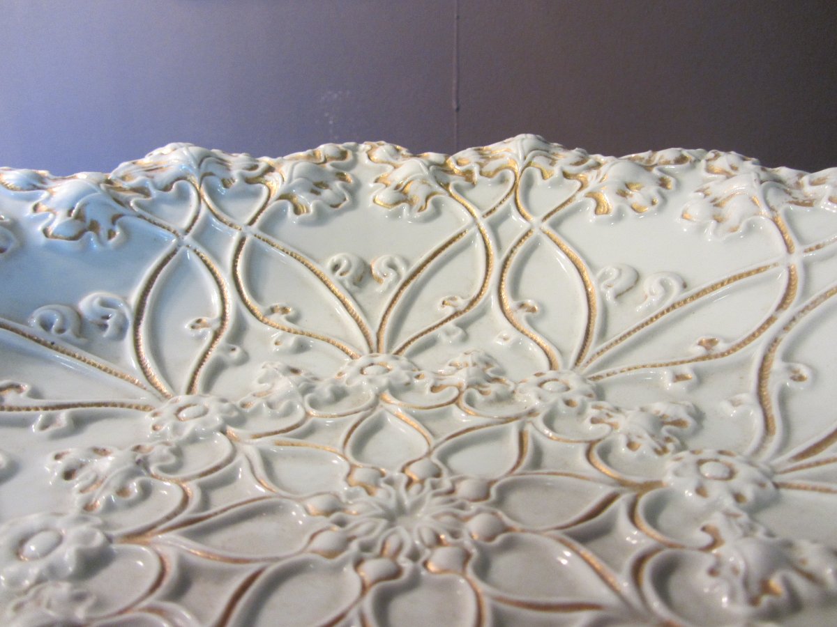 Decorative White Porcelain Plate From The Meissen Manufactory, Dated To The 1850s-photo-3