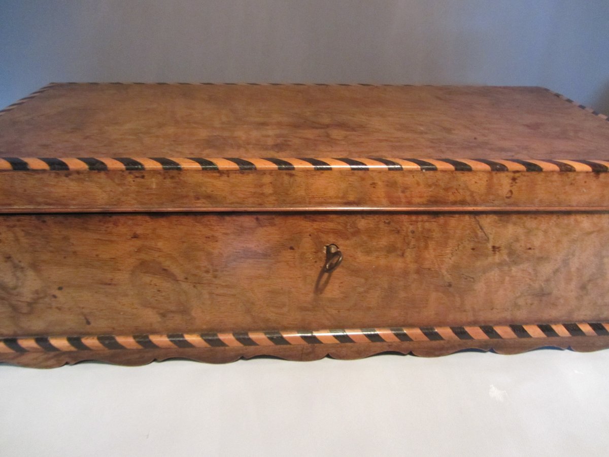 GRAND COFFRET ANCIEN EN BOIS DE LOUPE ORME STYLE BIEDERMEIER EPOQUE NAPOLEON III
