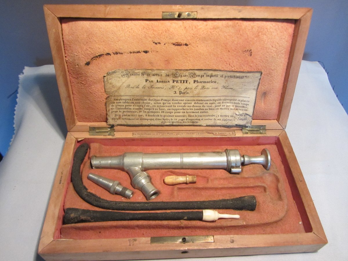 ANCIEN CLYSO-POMPE / CLYSTERE 19 ème SIECLE DANS SON COFFRET