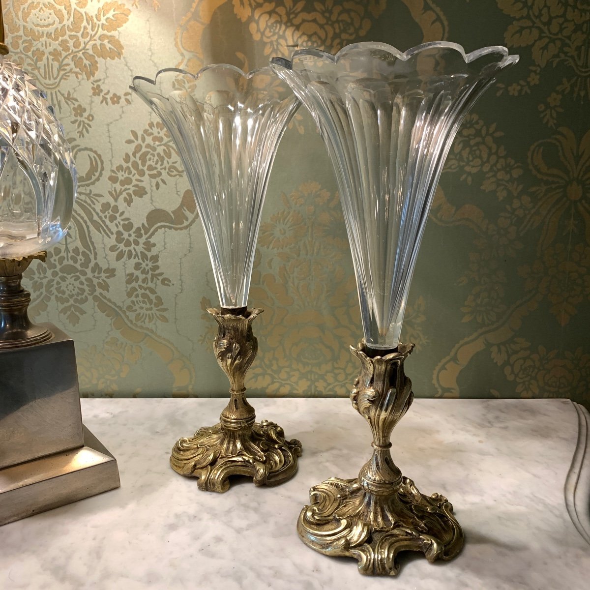 Pair Of Gilded Bronze And Crystal Soliflores Horn Vases 20th Century-photo-6