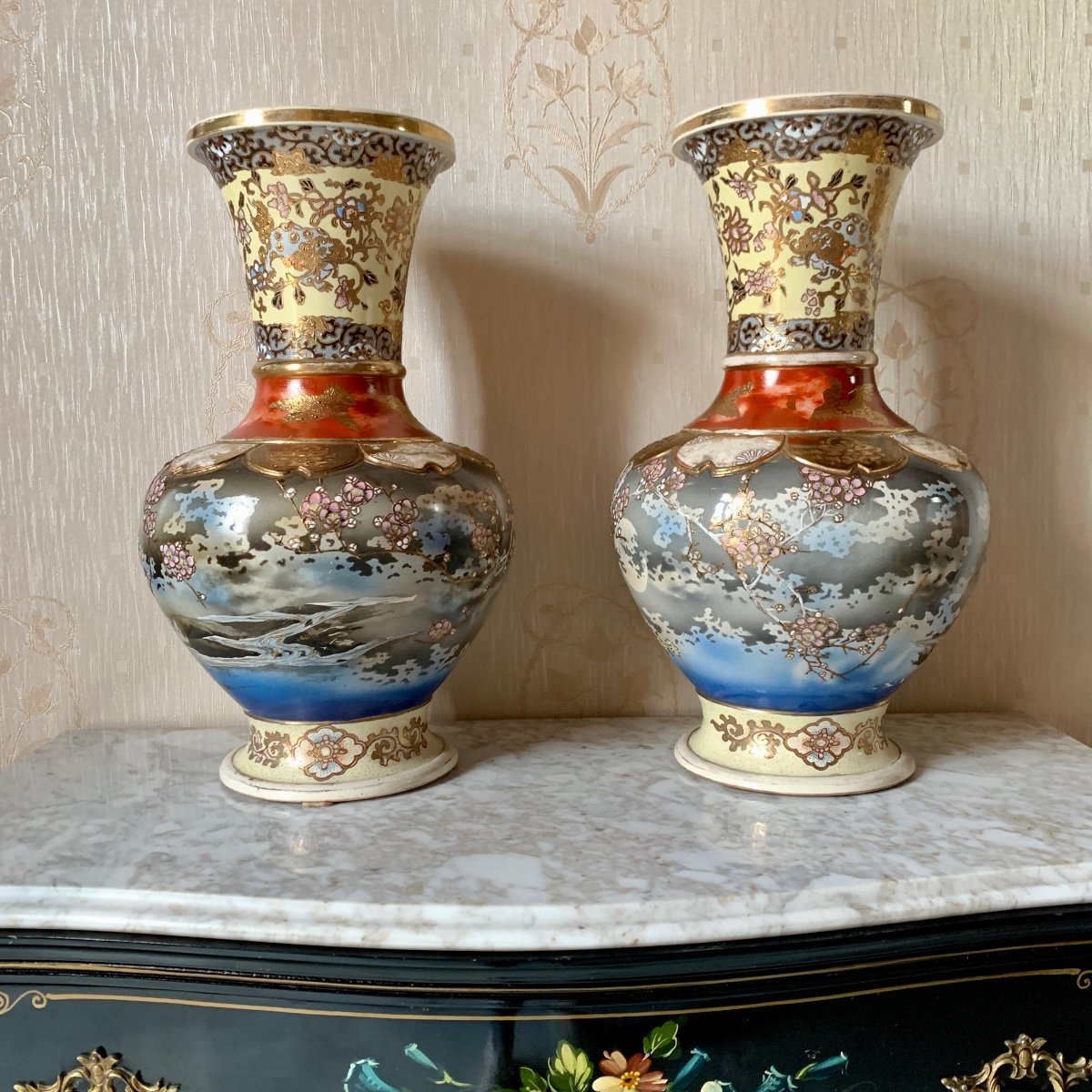 Paire De Grands Vases (H.48 cm) En Faïence de SATSUMA -photo-2