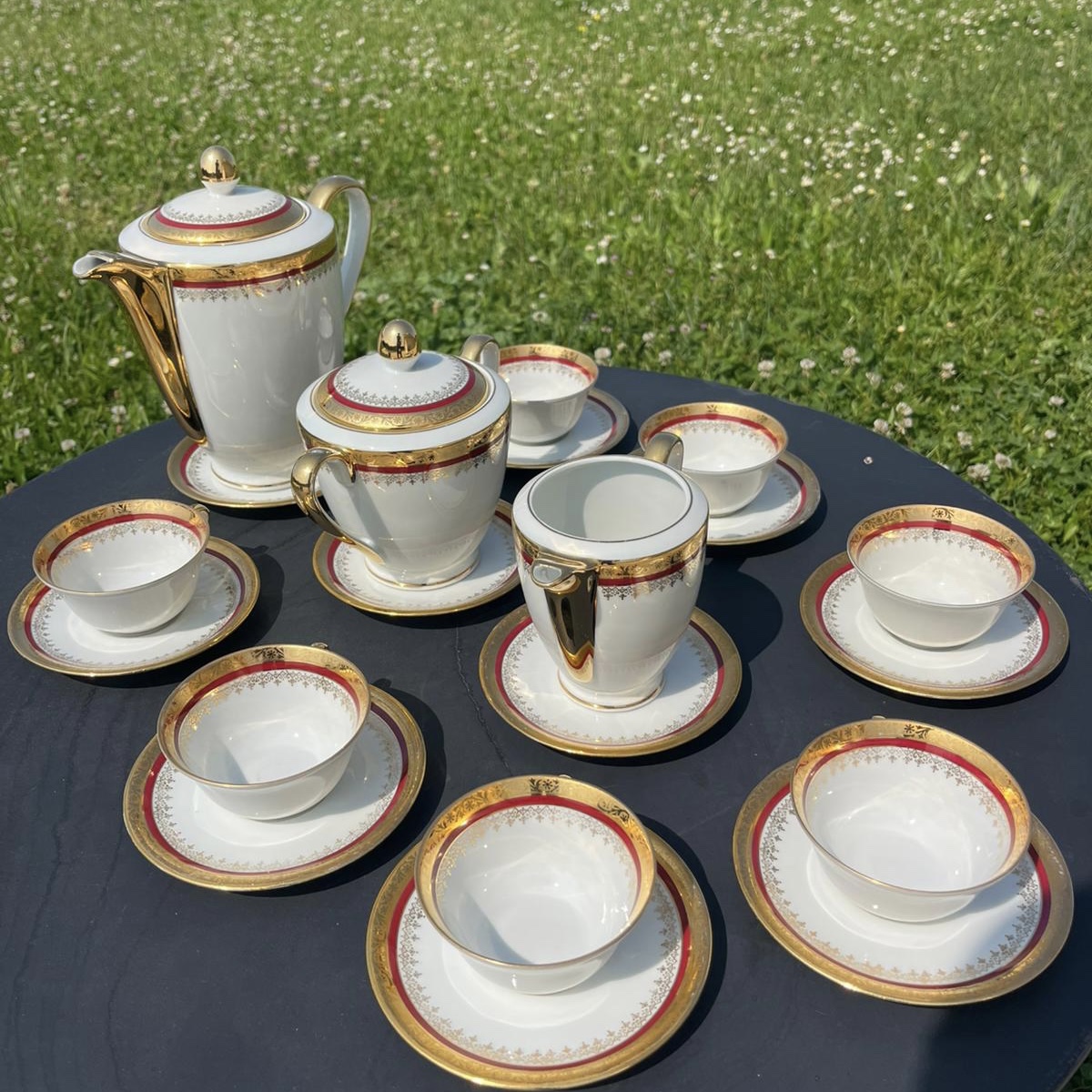 Service à café ou thé en Porcelaine de Limoges XXème Siècle-photo-6
