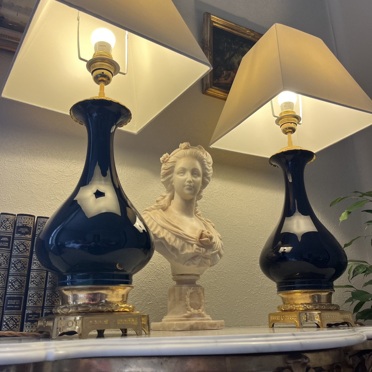 Pair Of Blue Porcelain Lamps, 19th Century-photo-3