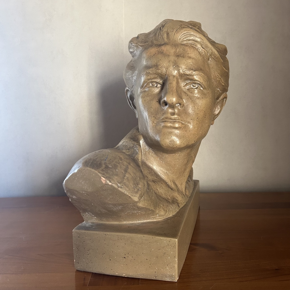 Bust Of “mermoz” - Terracotta, 20th Century -photo-3