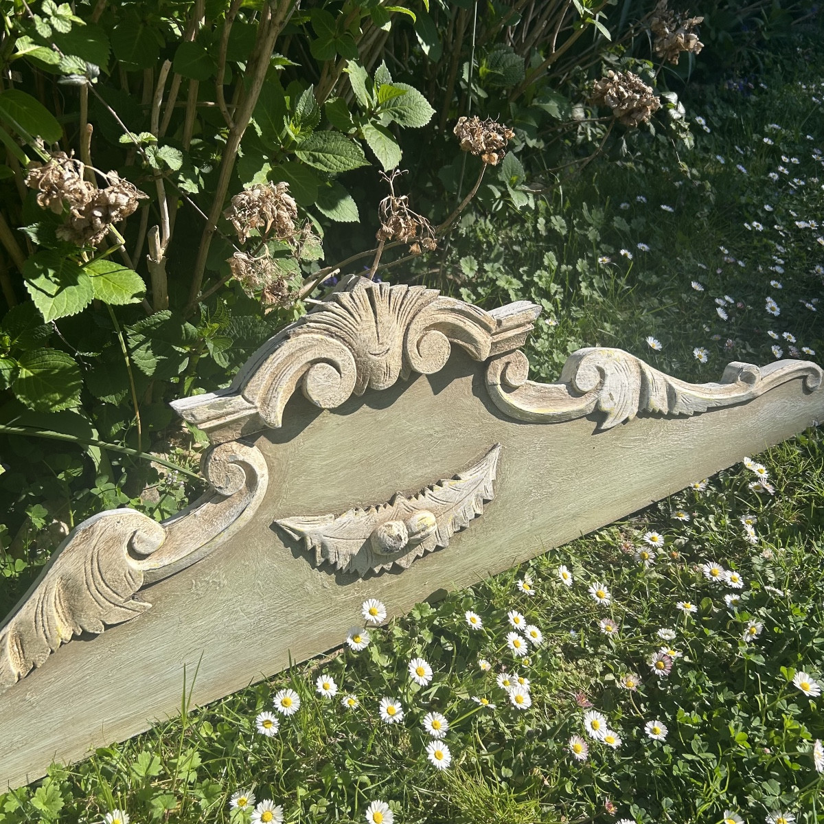 Fronton en bois sculpté et peint XIXème siècle -photo-3