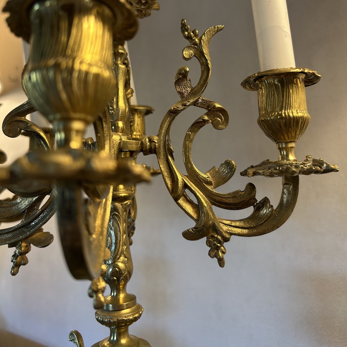 Paire de candélabres ou chandeliers de style Louis XV - Epoque  Napoléon III-photo-4
