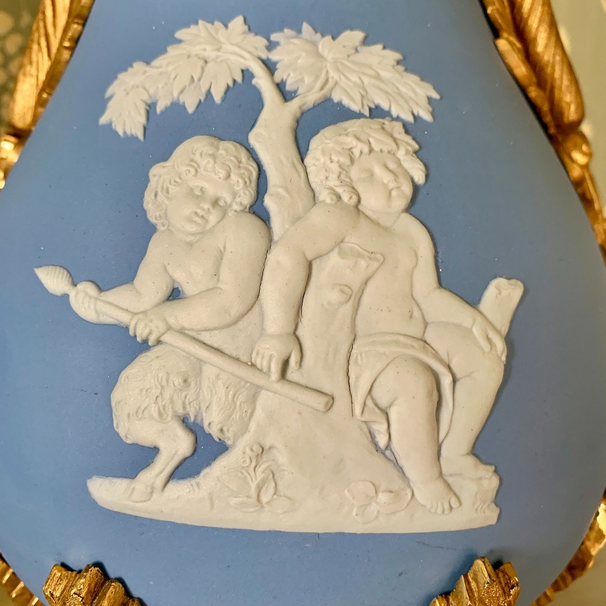 Proantic Paire De Pots Couverts Fa on Wedgwood XIX me Si cle Proantic Paire De Pots Couverts Fa on Wedgwood XIX me Si cle