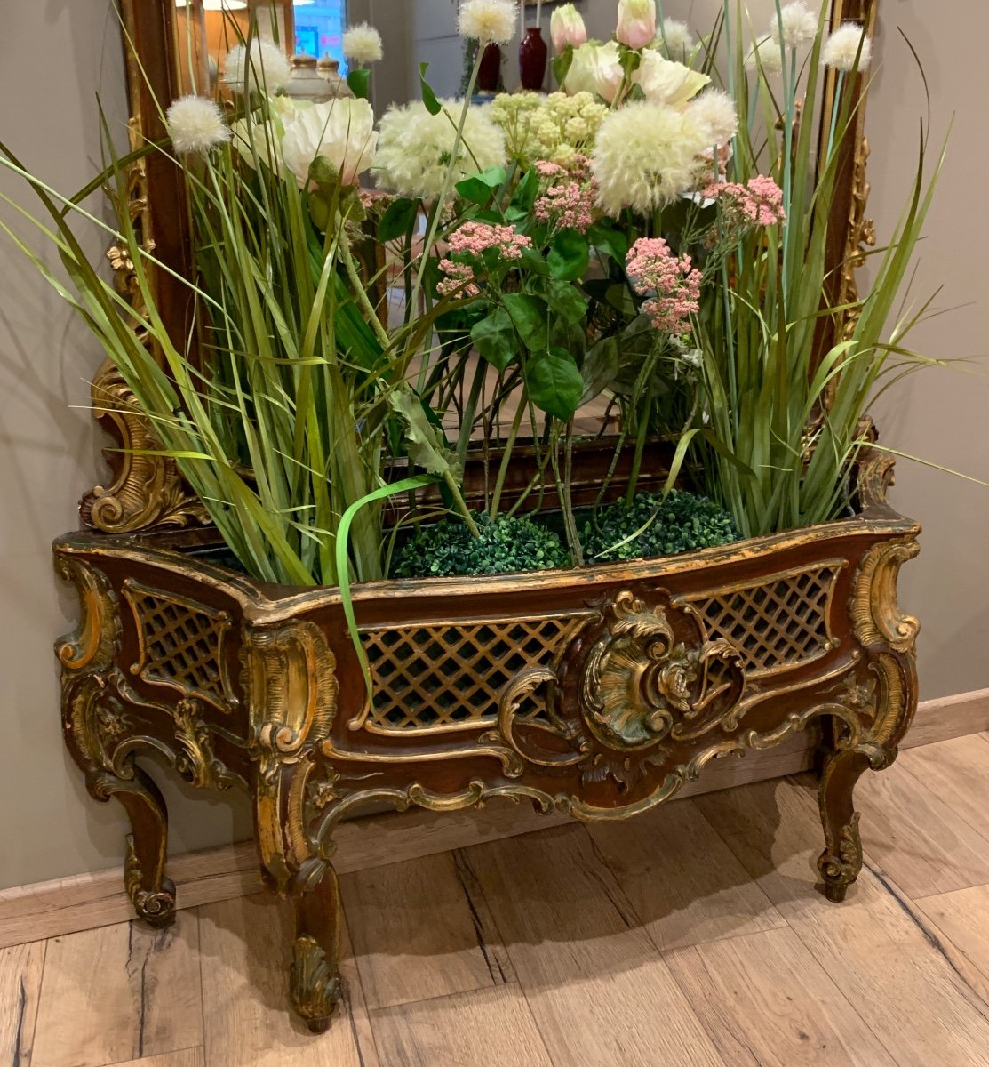 Wooden Mirror And Its 19th Century Planter-photo-3