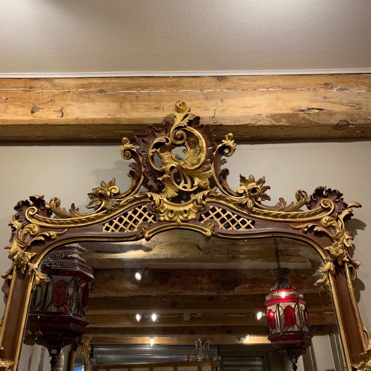 Wooden Mirror And Its 19th Century Planter-photo-1