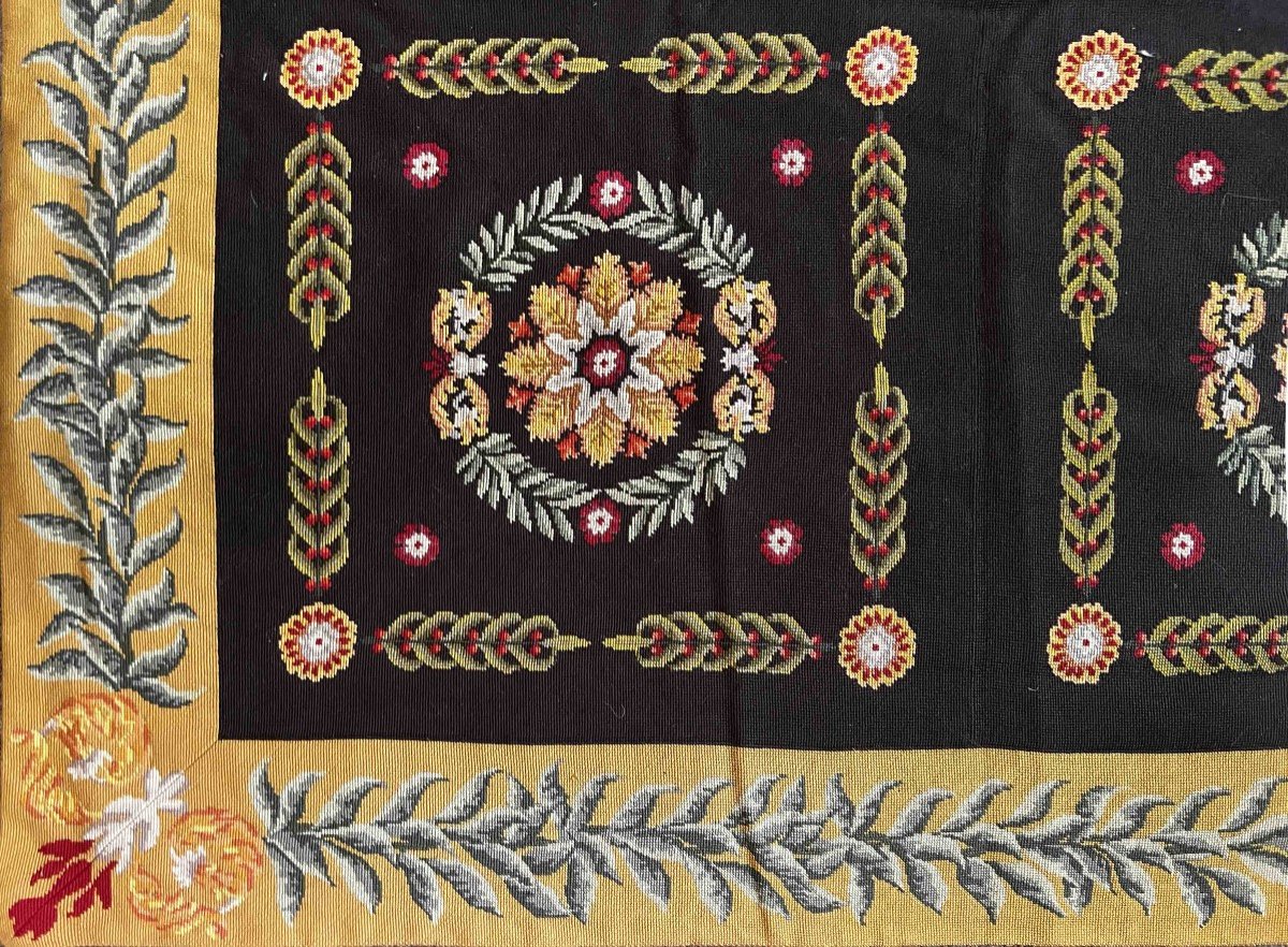 Carpet Au Petit Point XIX E. Century - Size: 2m40x1m70 - N°896-photo-2
