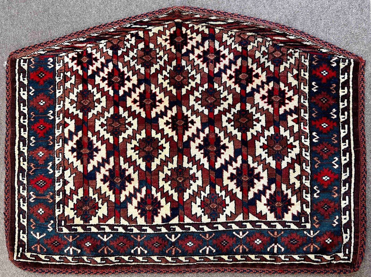 Tapis Amalik Turkm&egrave;ne 1930 - 110 X 85 - N&deg; 870