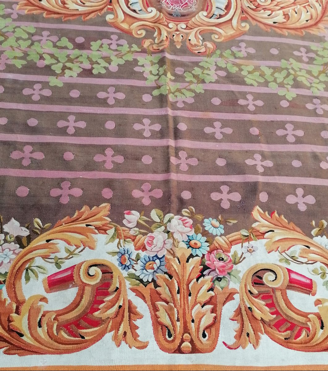 Pièce rare — Tapis Napoléon III de la manufacture d’Aubusson, Circa 1840 — 525×440 cm — N° 1068-photo-2