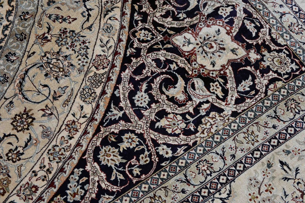 Tapis Persan Soie Sur Soie Vers 1970 Signé Manufacture de Qom (Ghoum) Iran- 3m07x2m45 - N° 1408-photo-7