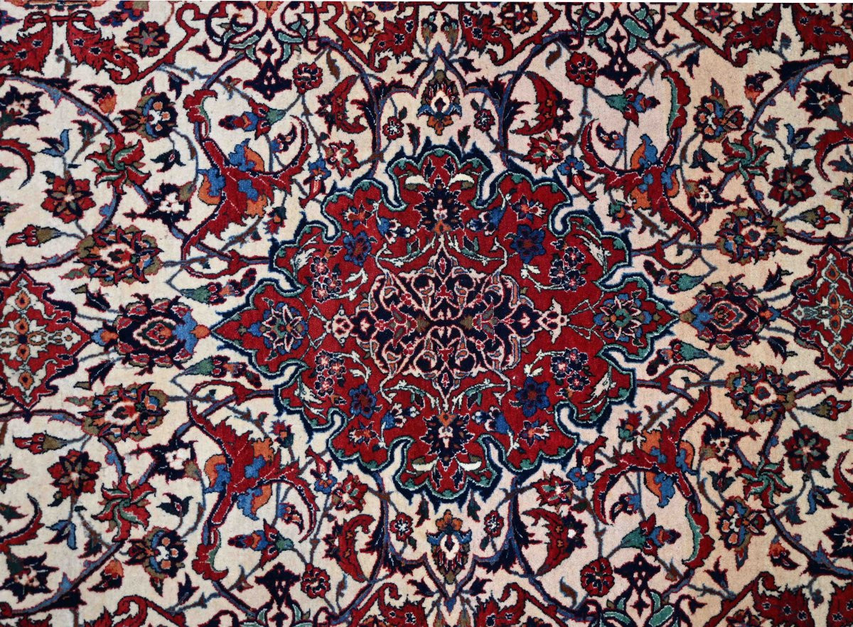 Tapis persan extrêmement fin, Isfahan (Iran), époque du Shah - Circa 1920 - 235x156 - N° 1602-photo-2
