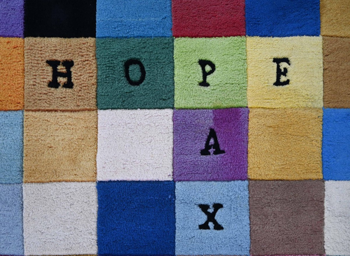 Tapis "27 JOURS D'AMOUR" de Jean-Charles DE CASTELBAJAC - Circa 1993 - N° 1626-photo-2