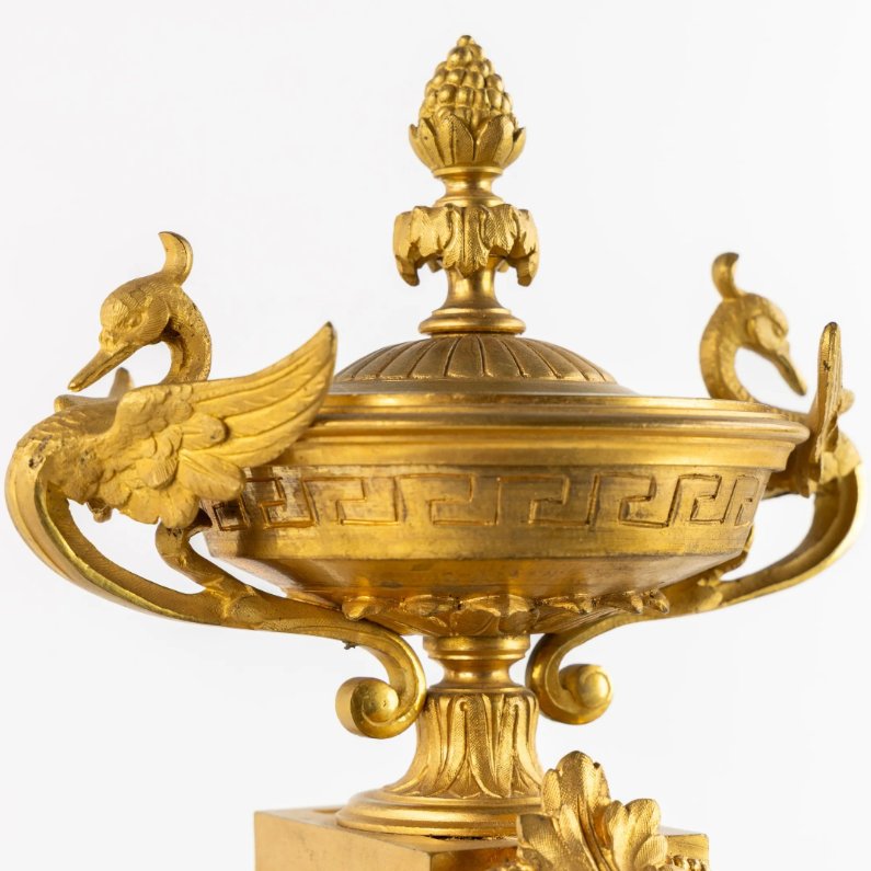 Louis XVI-style Gilt-bronze Mantel Set – No. 1691-photo-3