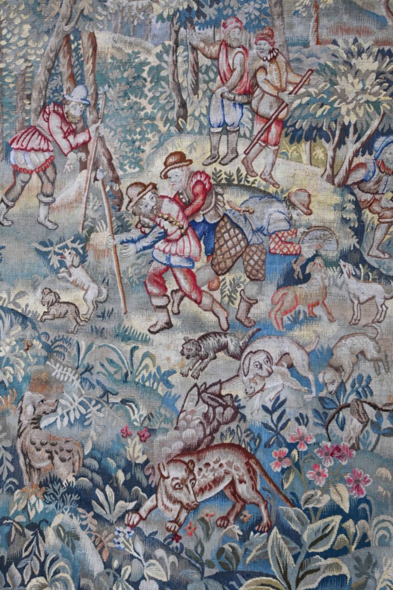 Tapisserie des Flandres XIXe siècle – Scène de Chasse au Loup, dans le goût du XVIe - N° 1687-photo-1