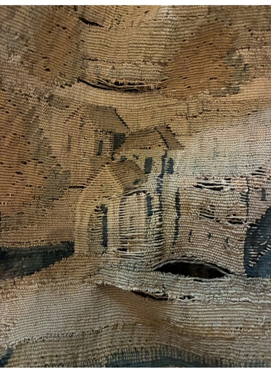 Nettoyage et restauration de tapisseries et de tapis | Atelier de la Galerie Lissier à Paris-photo-4