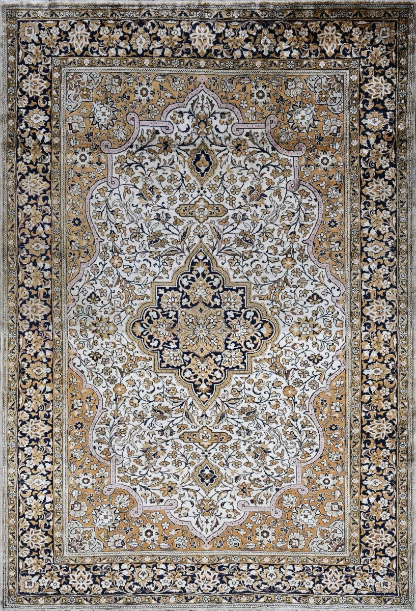 Tapis Du Ghoum Entierment En Soie, Fait Main, Vers 1980, N° 746